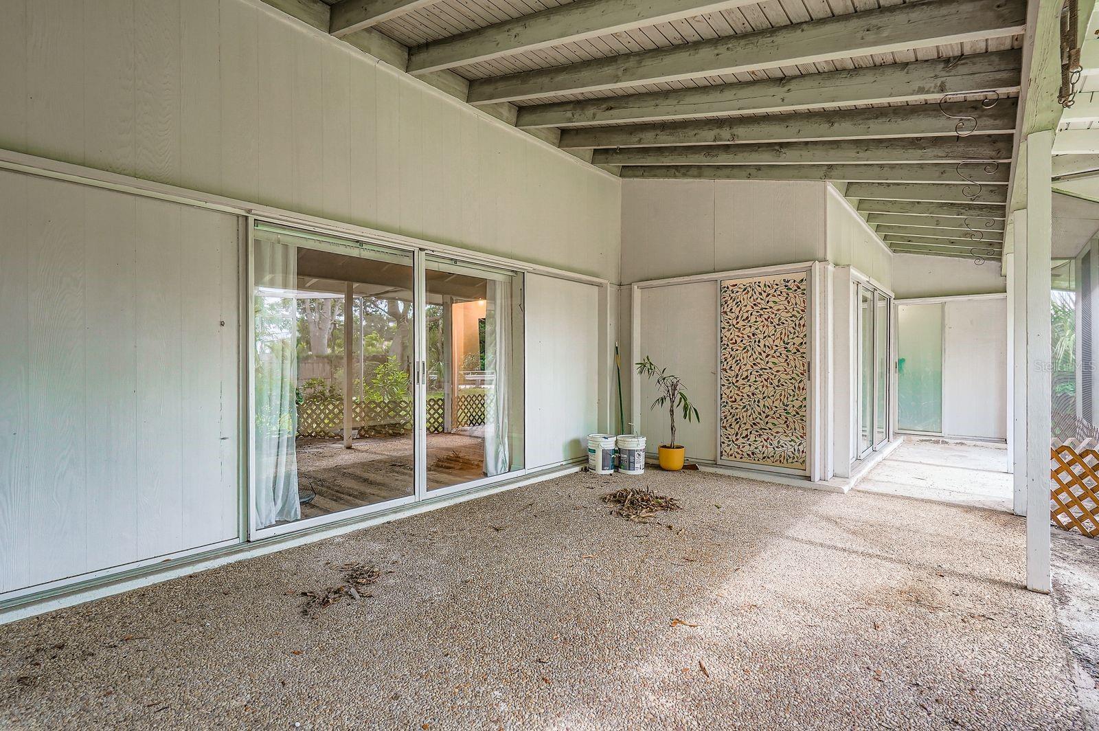 Image 27 of 31 For 7222 Meadowbrook Drive