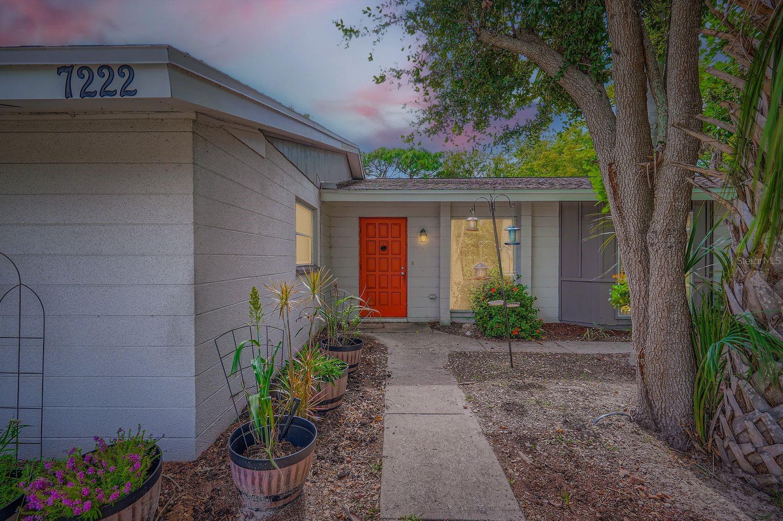 Image 9 of 31 For 7222 Meadowbrook Drive