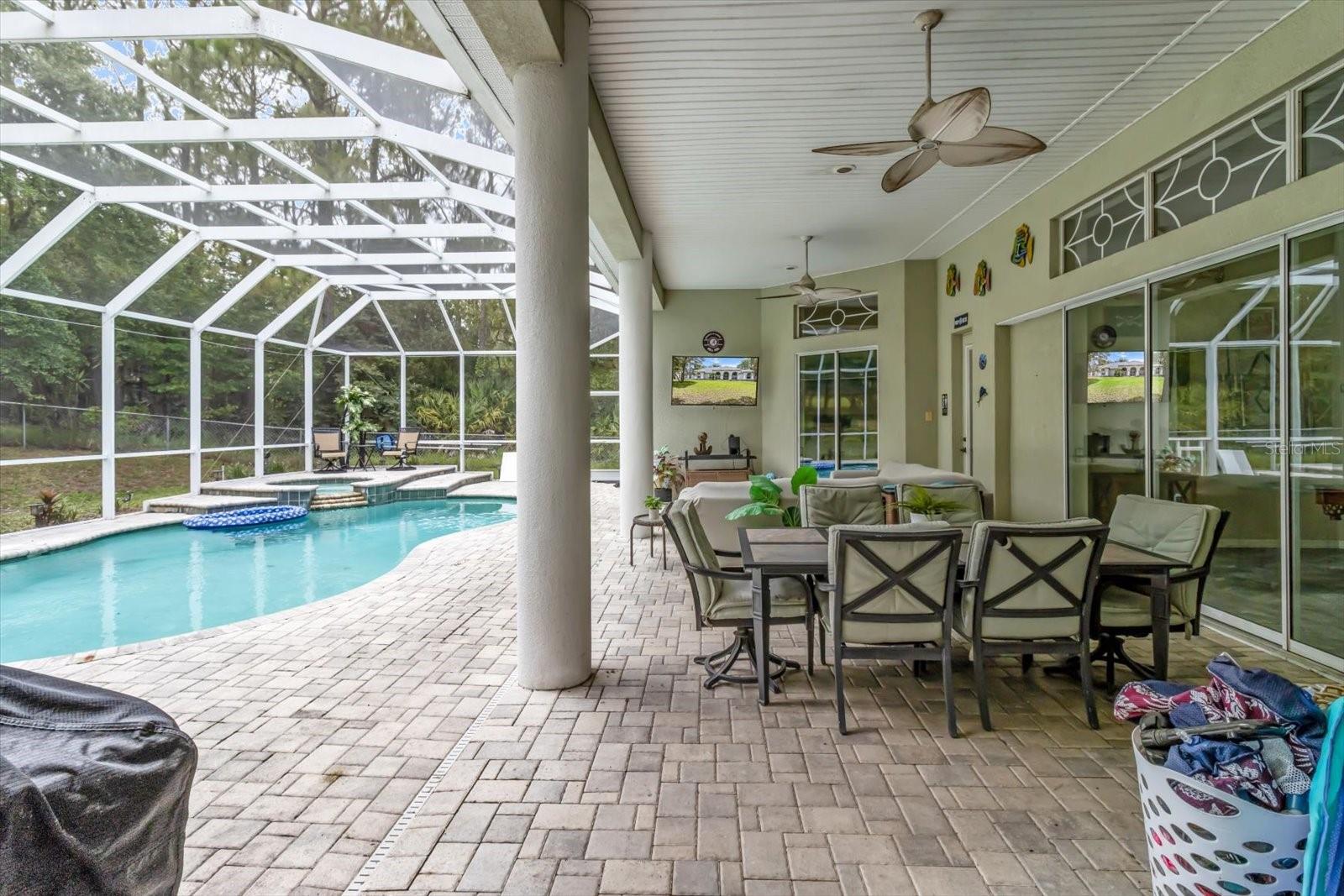 Image 34 of 46 For 2900 Lantana Drive