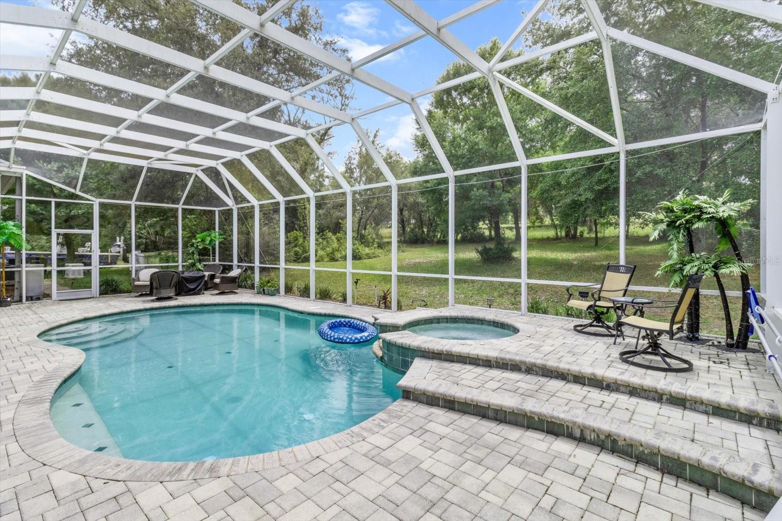 Image 35 of 46 For 2900 Lantana Drive