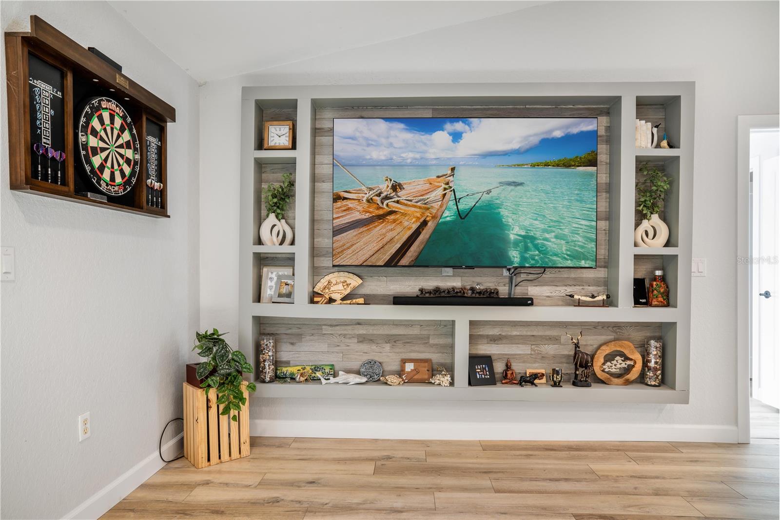 Image 5 of 31 For 24473 Painter Drive