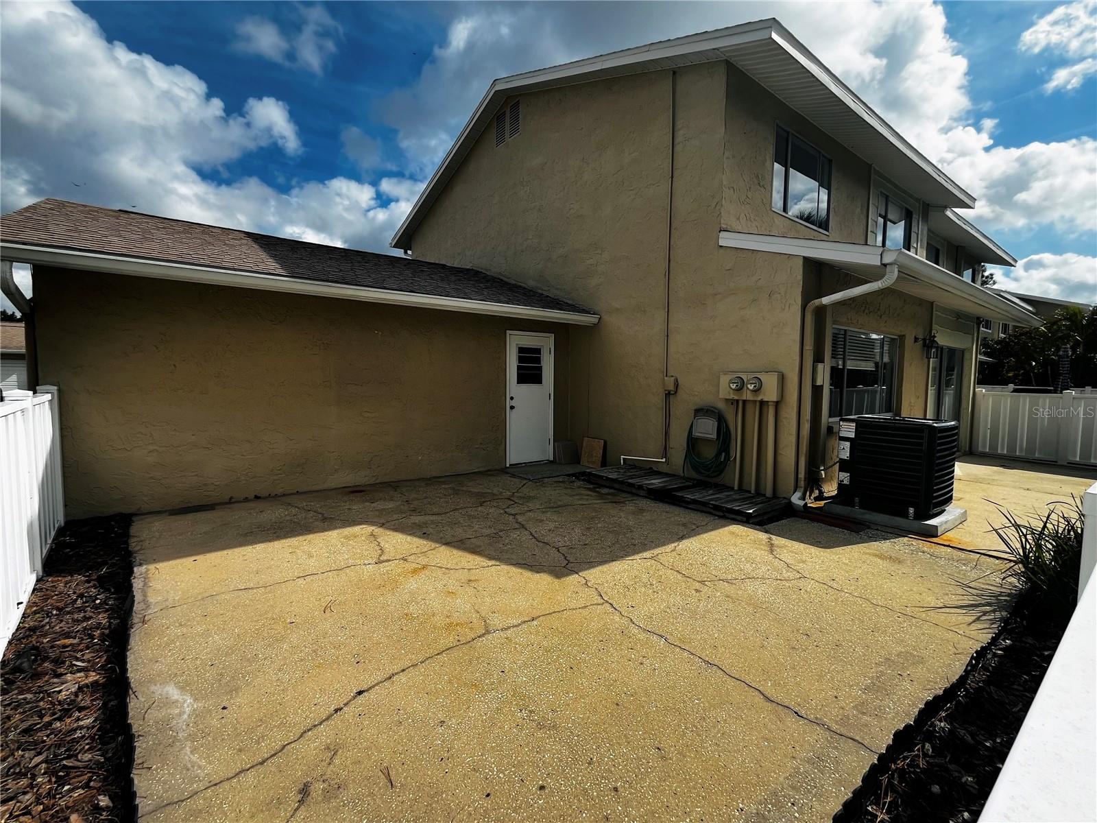 Image 27 of 56 For 6490 Cape Hatteras Way Ne 5