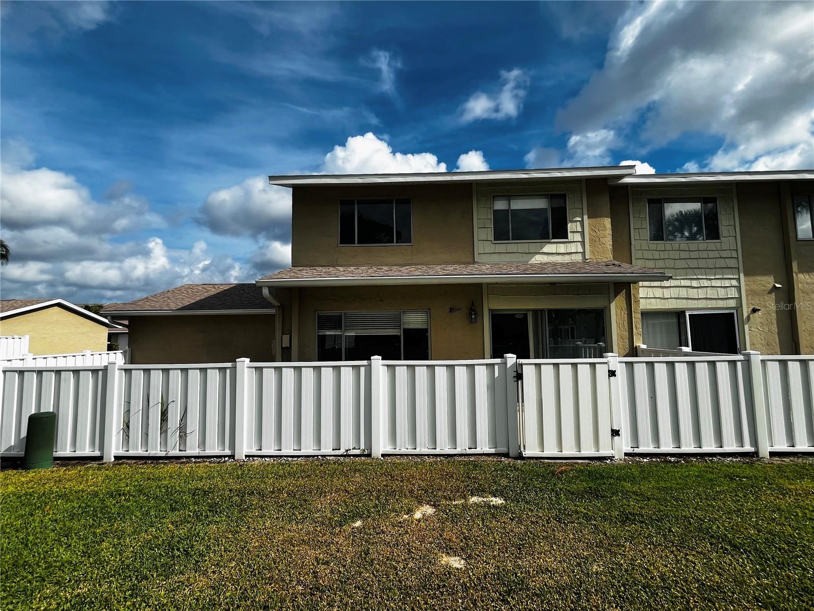 Image 33 of 56 For 6490 Cape Hatteras Way Ne 5