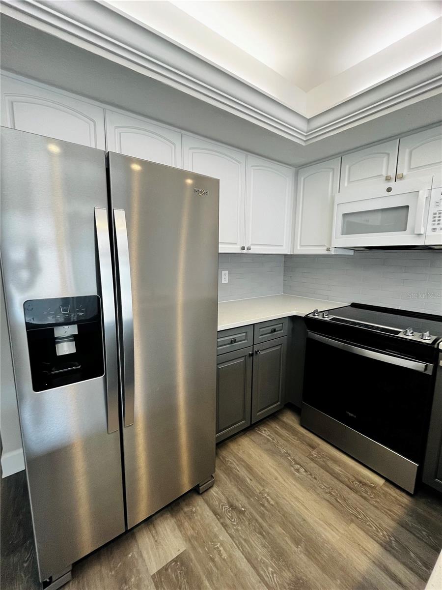 Image 5 of 56 For 6490 Cape Hatteras Way Ne 5