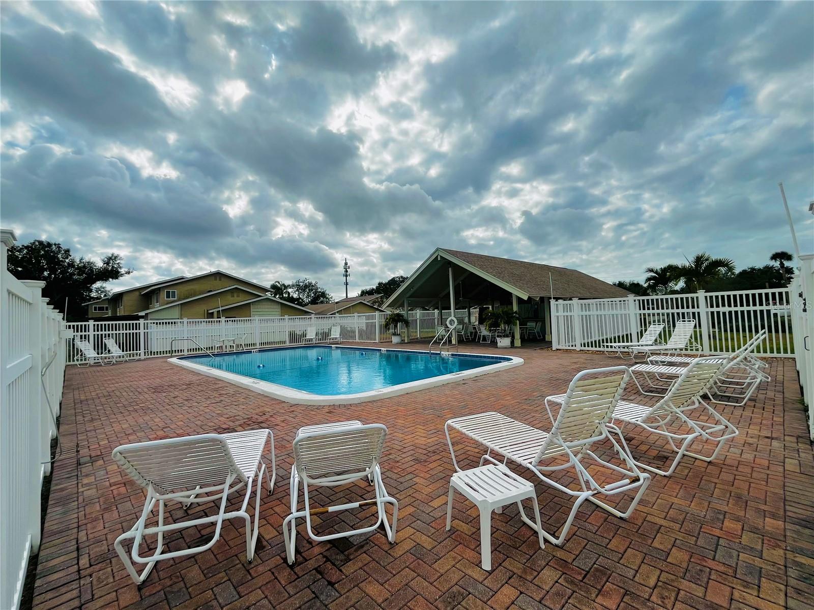 Image 51 of 56 For 6490 Cape Hatteras Way Ne 5