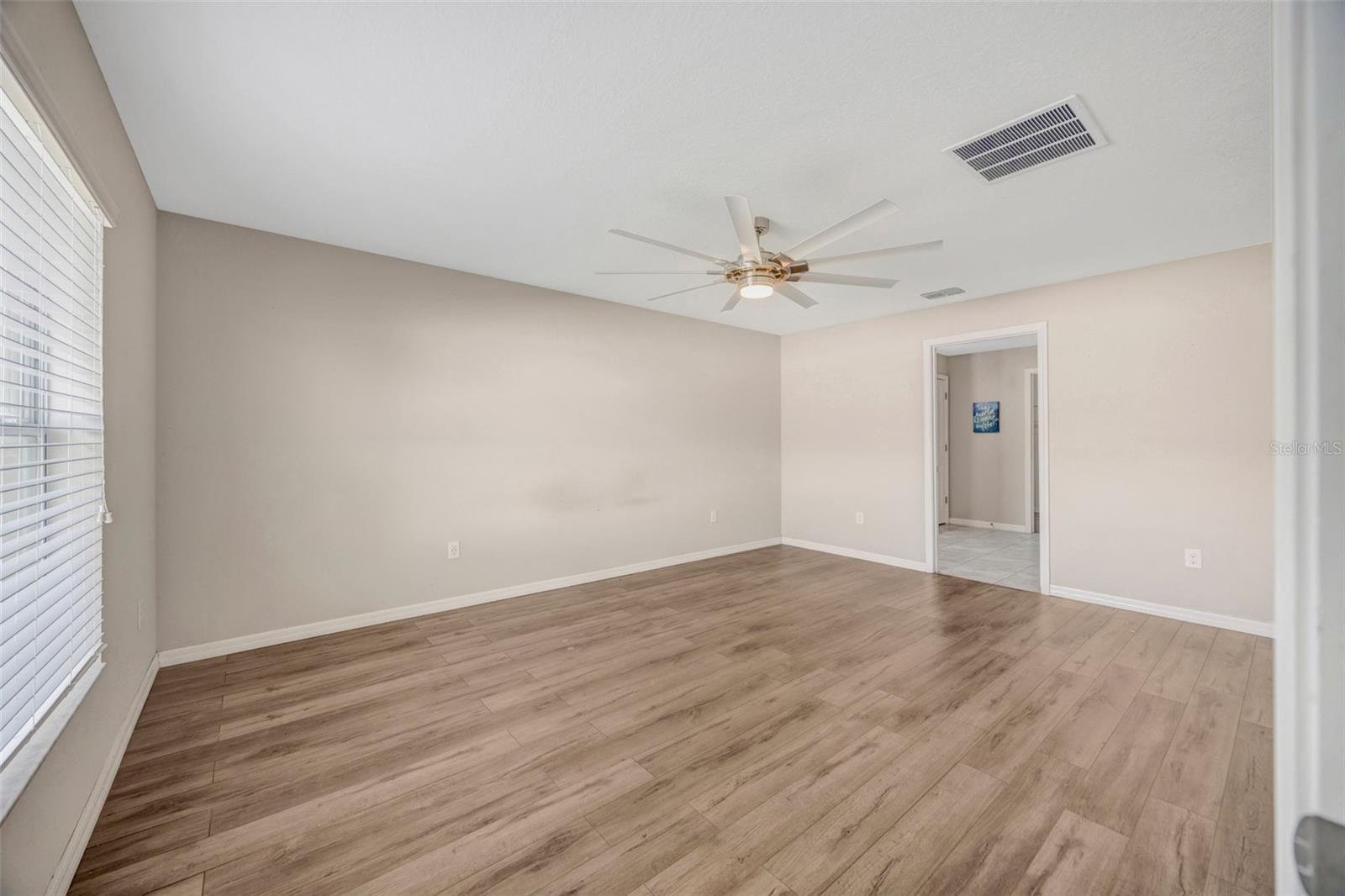 Image 11 of 27 For 10532 Standing Stone Drive