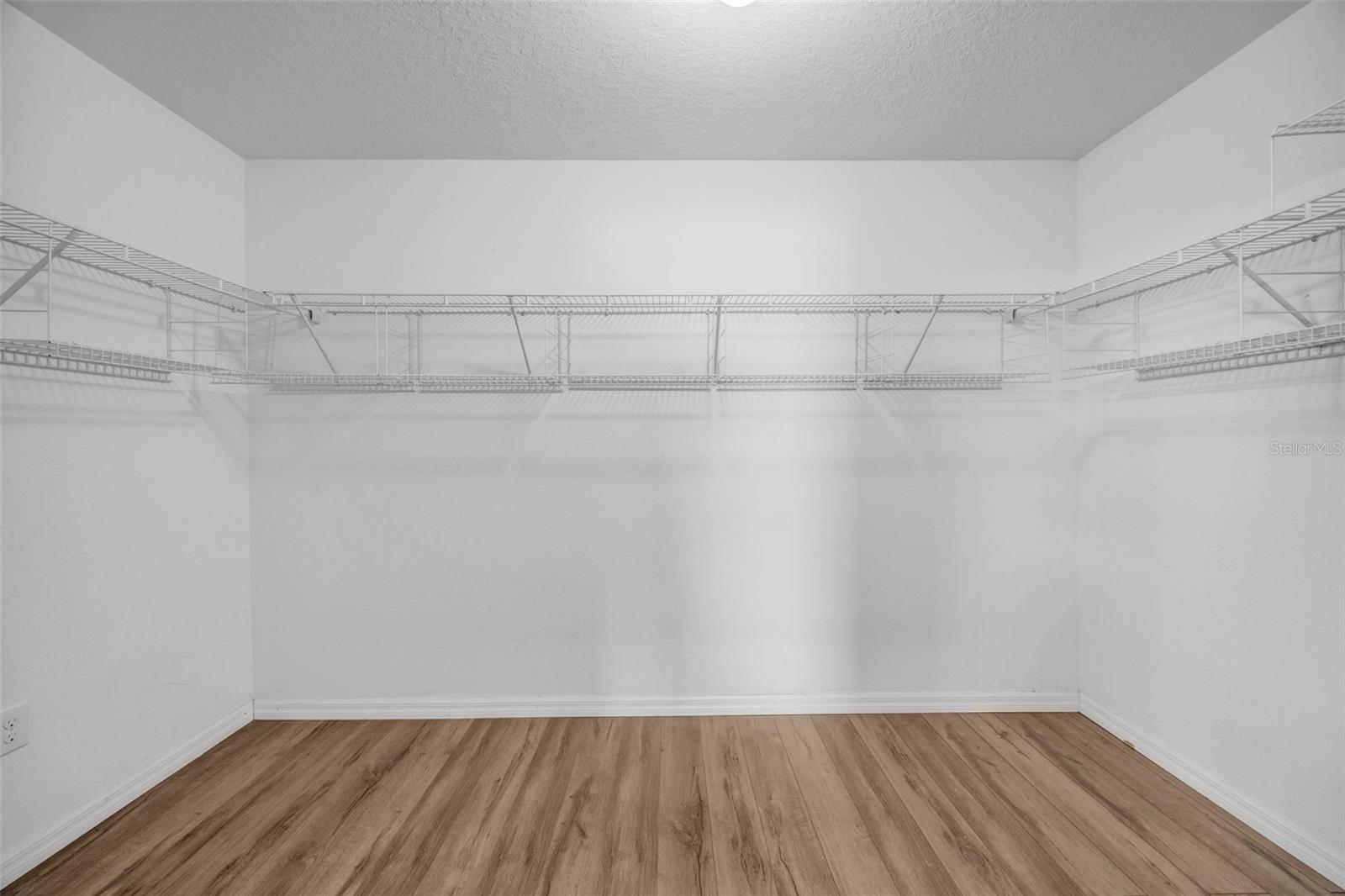 Image 16 of 27 For 10532 Standing Stone Drive