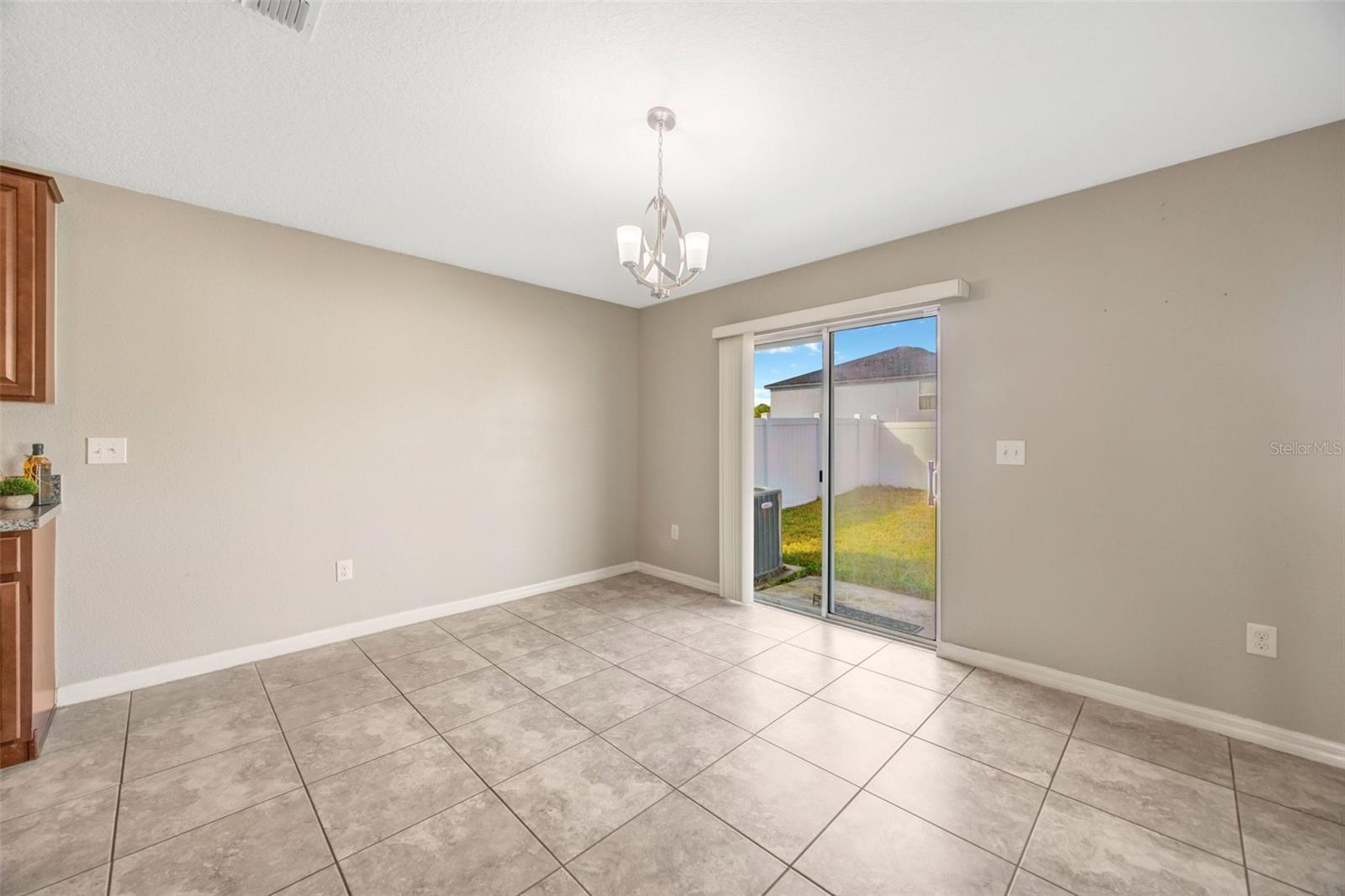 Image 6 of 27 For 10532 Standing Stone Drive