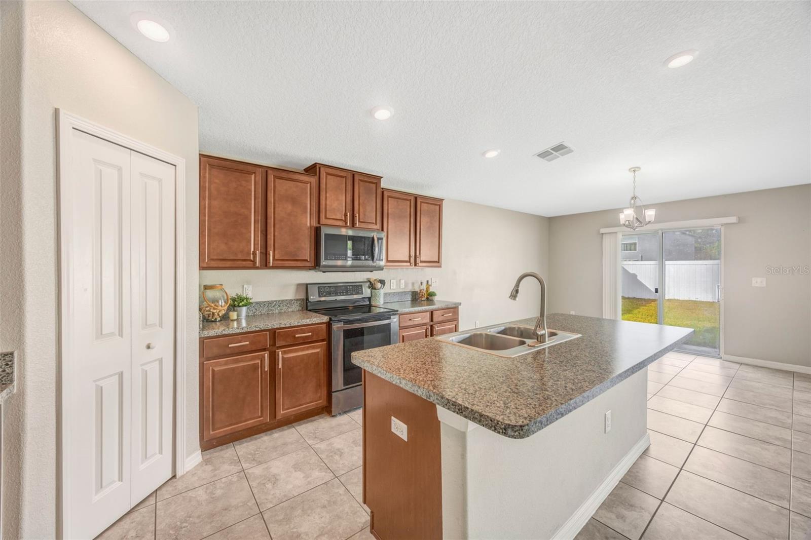 Image 8 of 27 For 10532 Standing Stone Drive