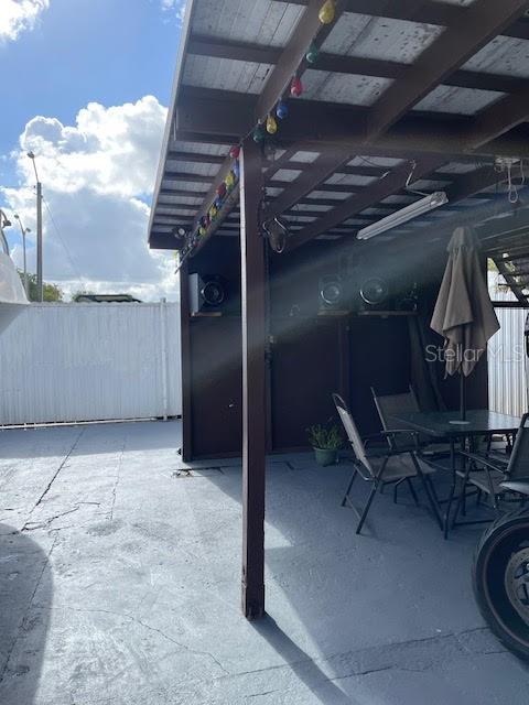 Image 33 of 40 For 5432 168th Terrace 0