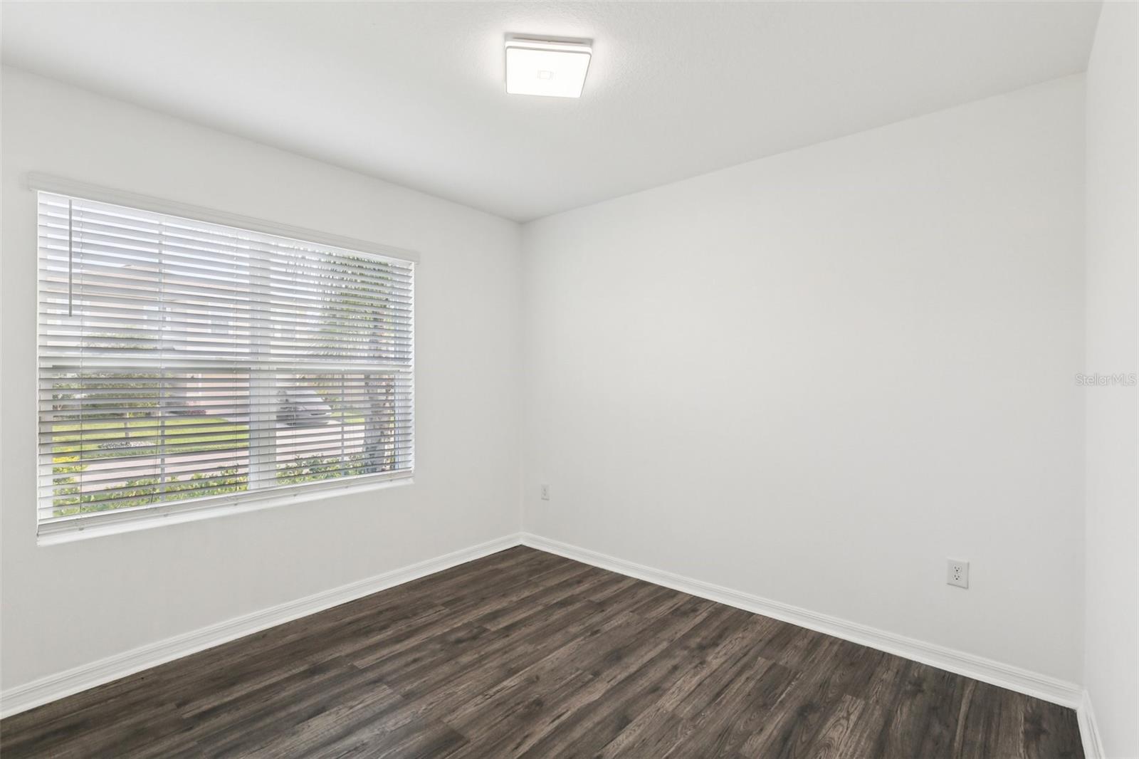 Listing photo id 27 for 10904 Tally Fawn Loop