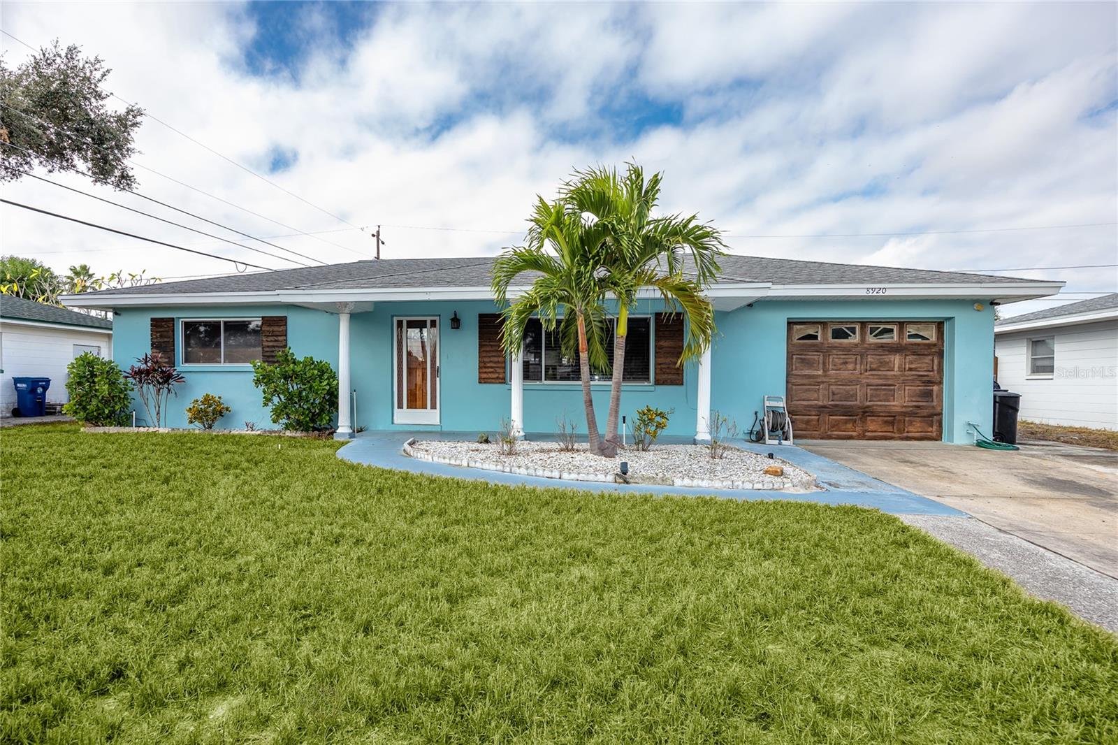 Details for 8920 109th Lane, SEMINOLE, FL 33772