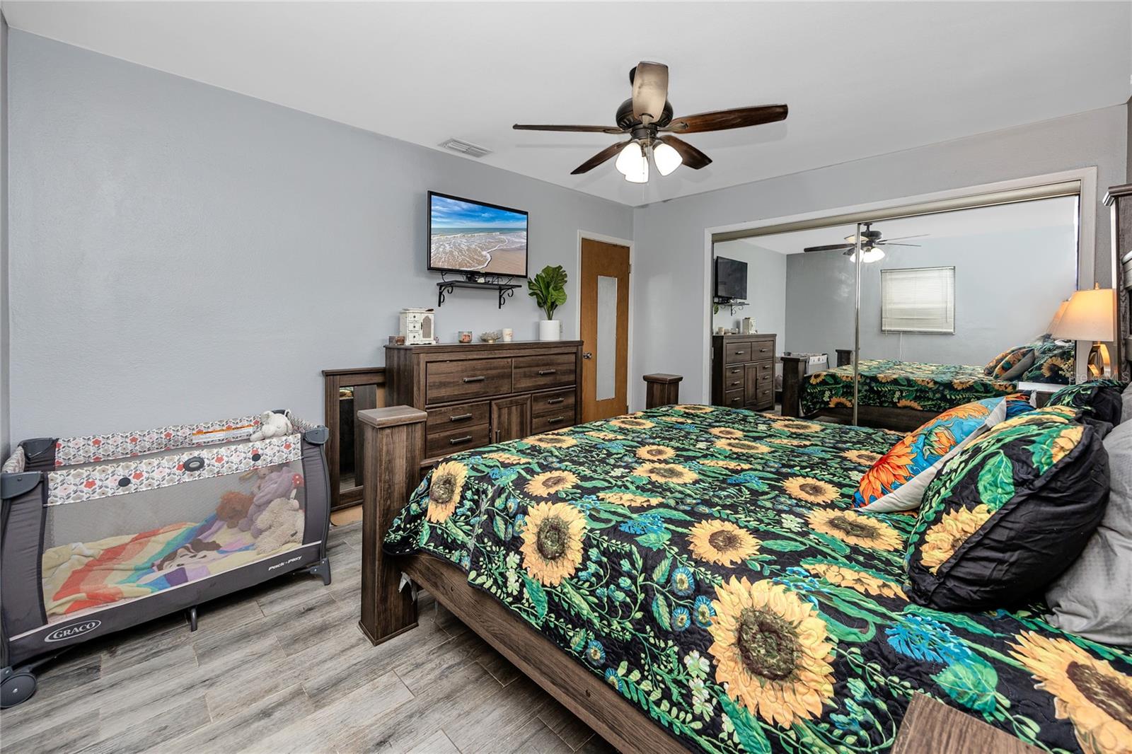 Image 17 of 36 For 8920 109th Lane