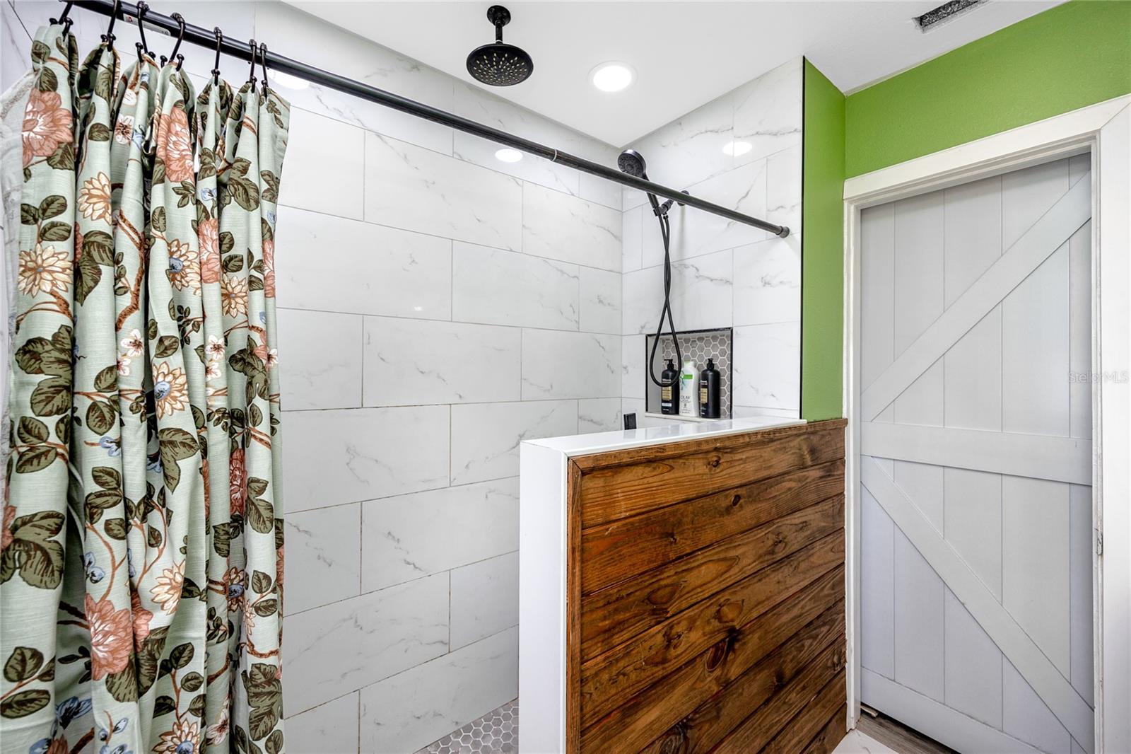 Image 20 of 36 For 8920 109th Lane