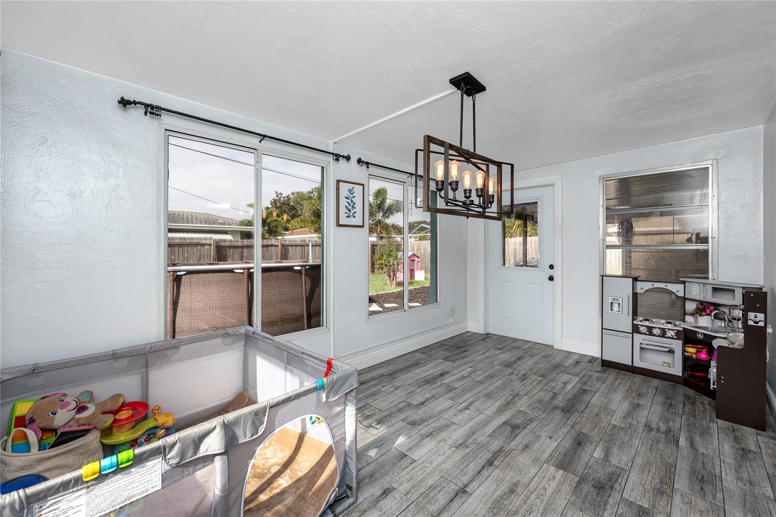 Image 25 of 36 For 8920 109th Lane