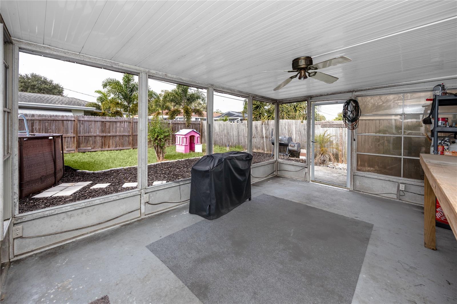 Image 27 of 36 For 8920 109th Lane