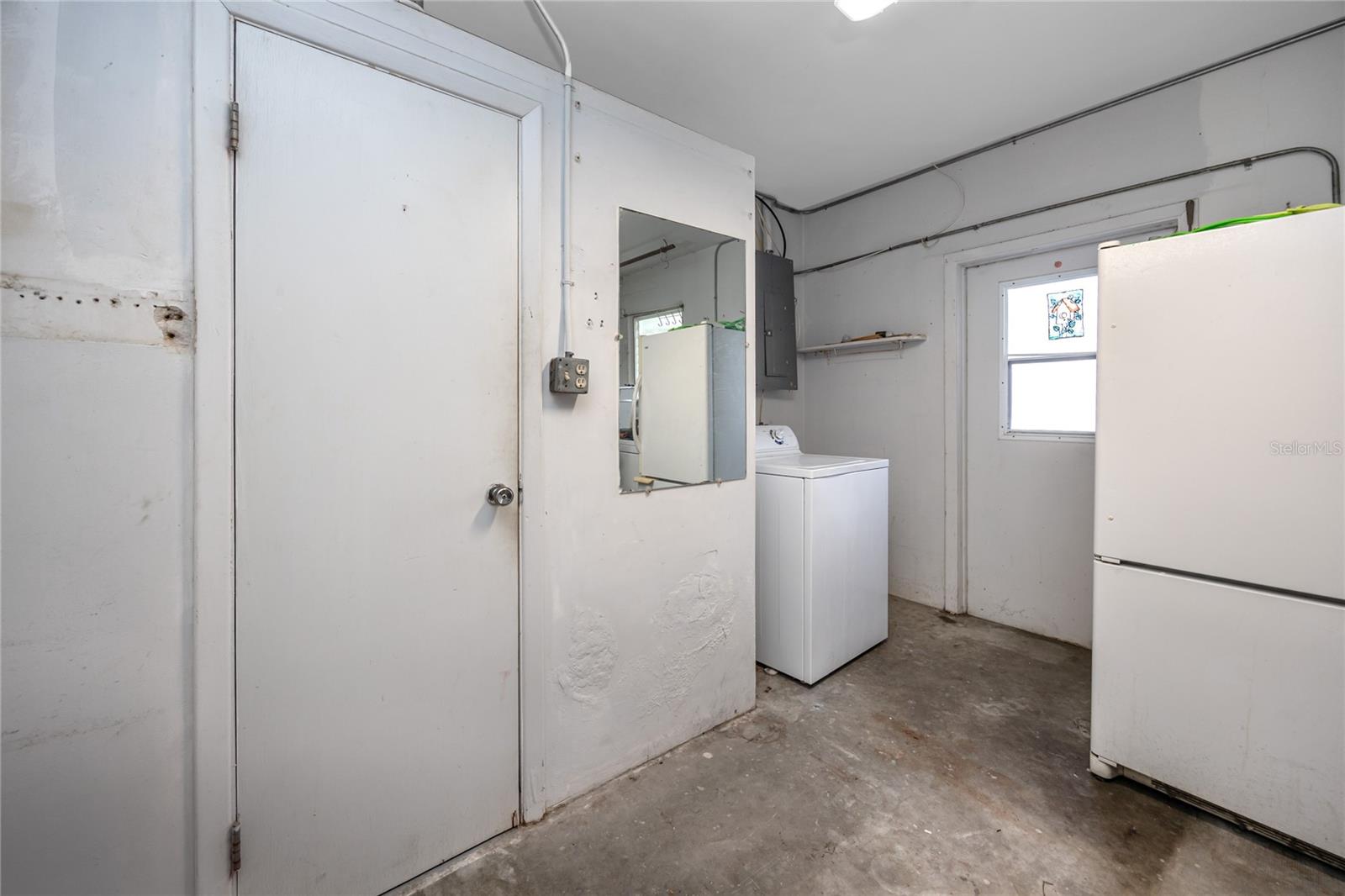 Image 28 of 36 For 8920 109th Lane