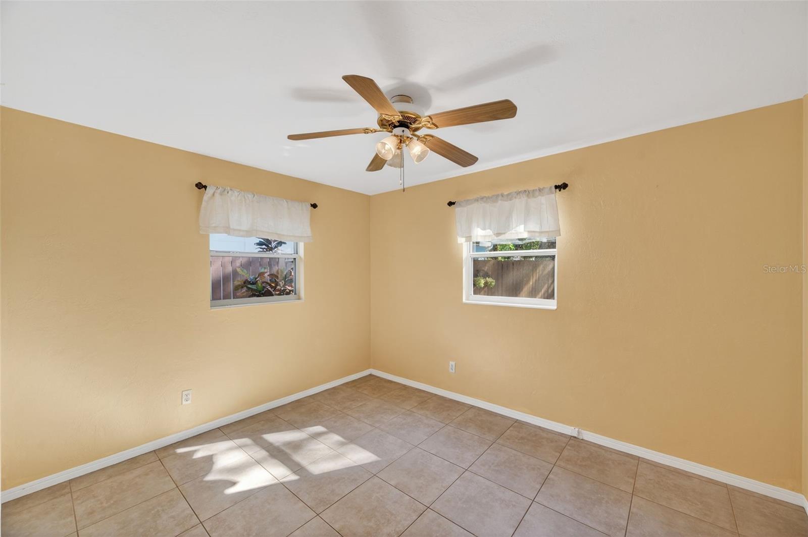 Image 17 of 30 For 8184 24th Avenue N