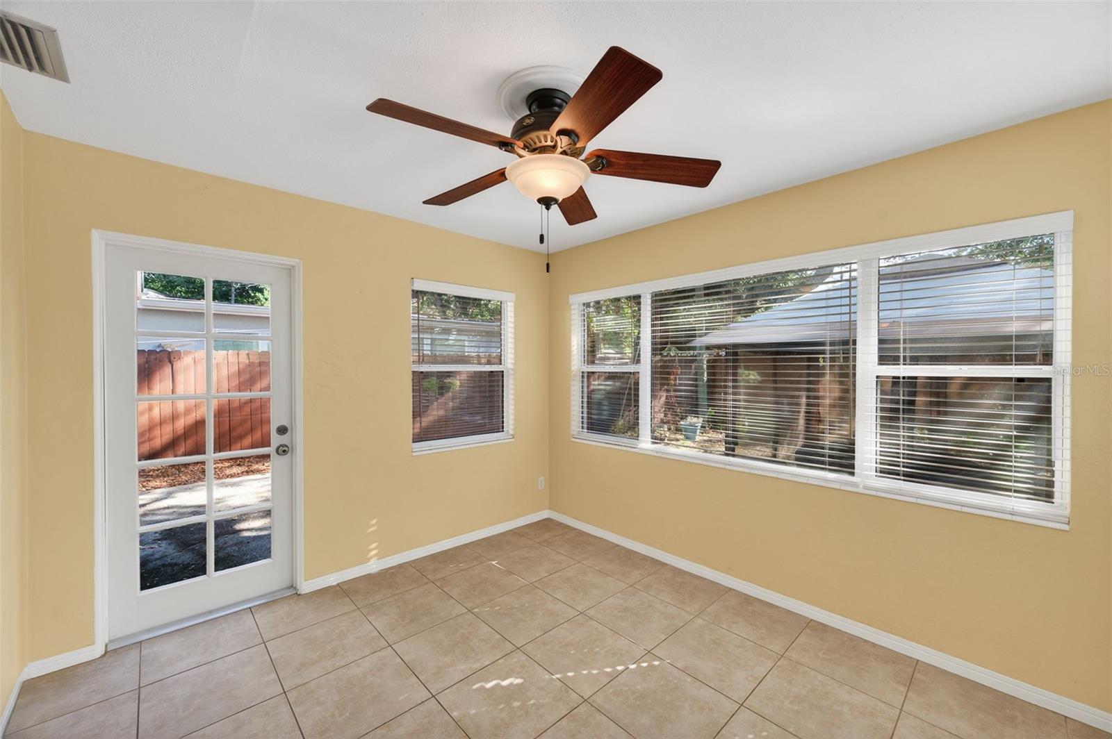 Image 24 of 30 For 8184 24th Avenue N