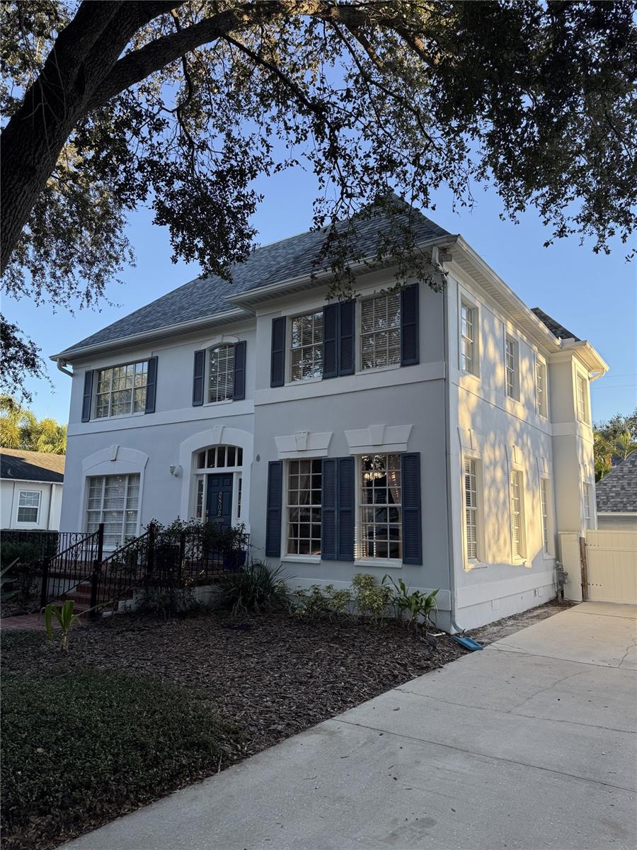 Image 2 of 38 For 2802 Morrison Avenue