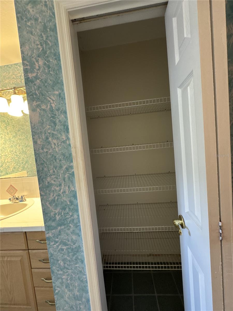 Image 26 of 38 For 2802 Morrison Avenue