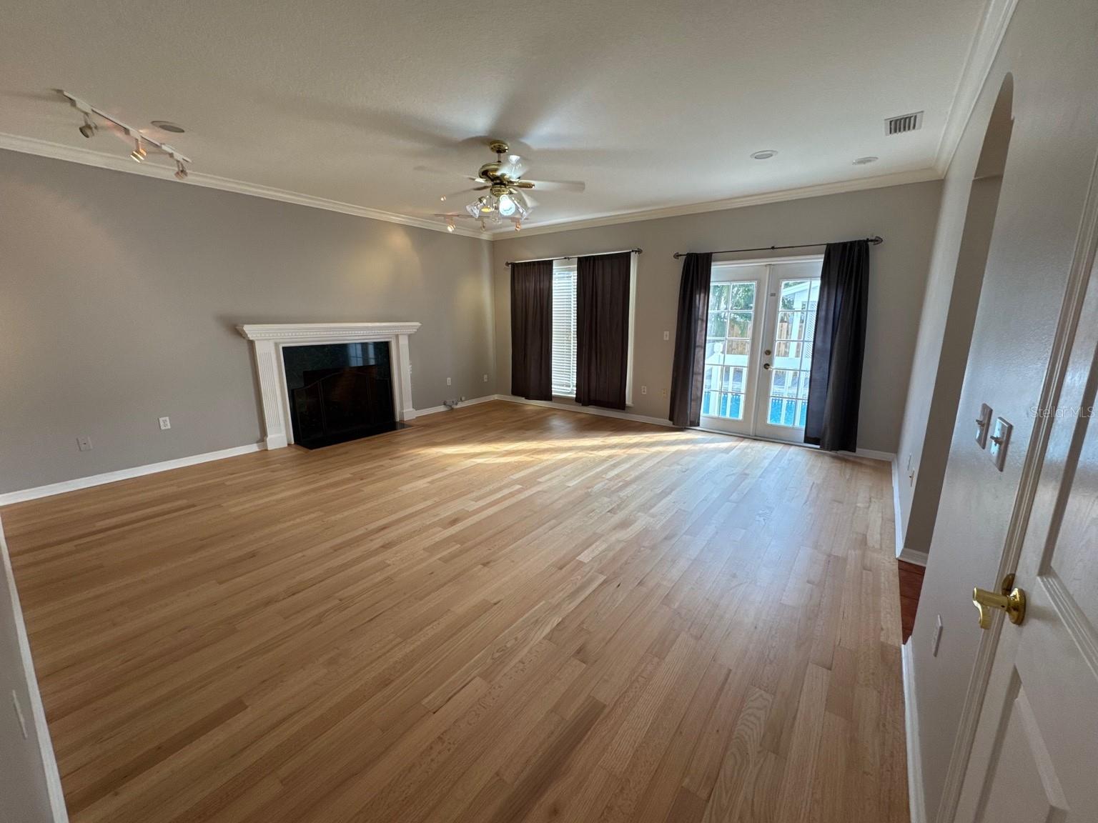 Image 36 of 38 For 2802 Morrison Avenue