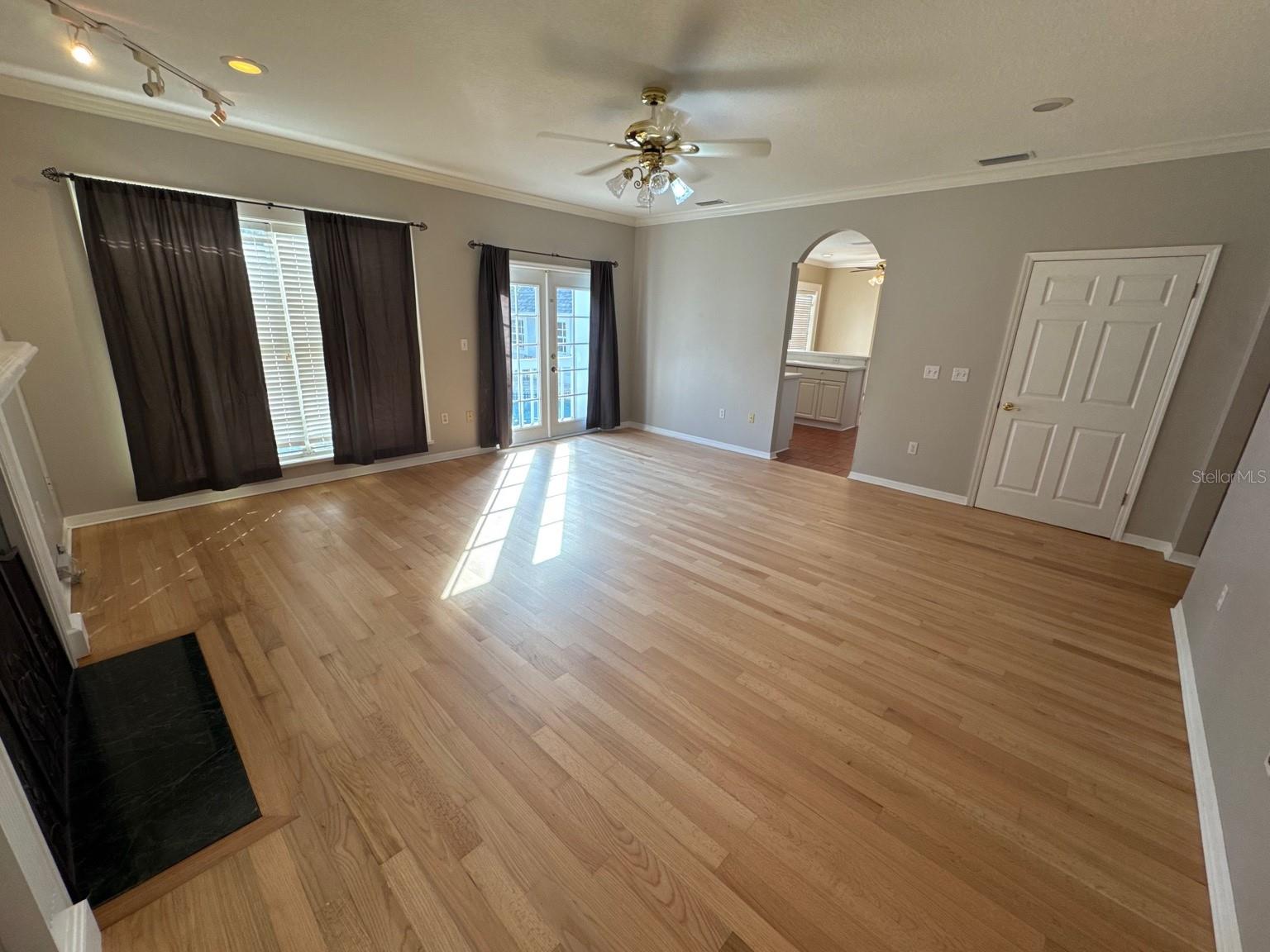 Image 37 of 38 For 2802 Morrison Avenue