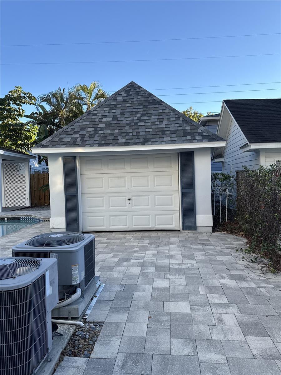 Image 6 of 38 For 2802 Morrison Avenue