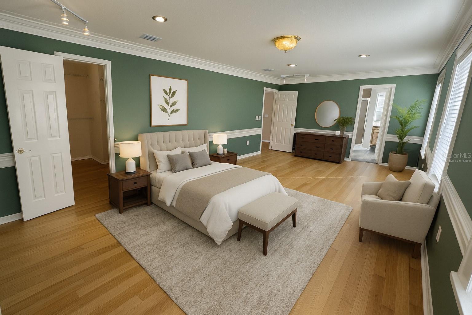 Image 7 of 38 For 2802 Morrison Avenue