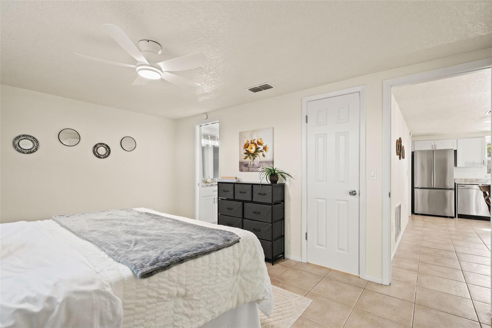 Image 16 of 31 For 7705 Birchwood Drive