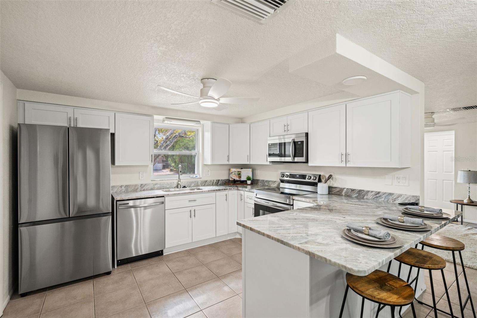 Image 4 of 31 For 7705 Birchwood Drive