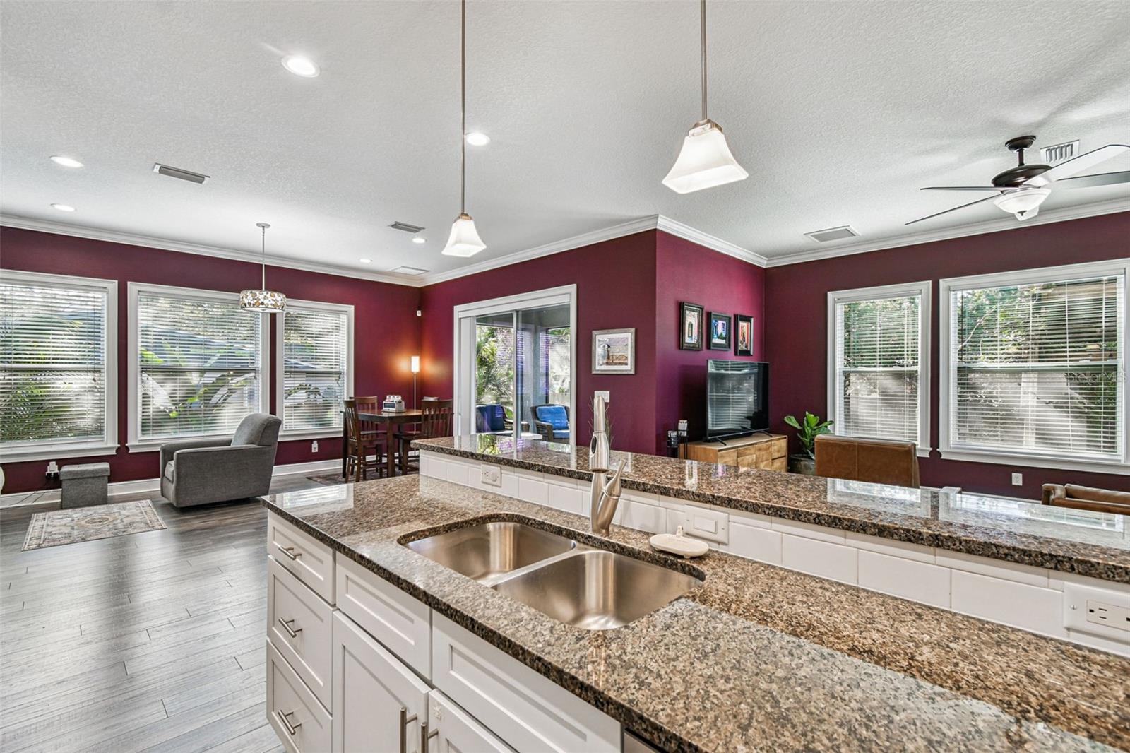 Image 22 of 55 For 2808 Pearl Avenue