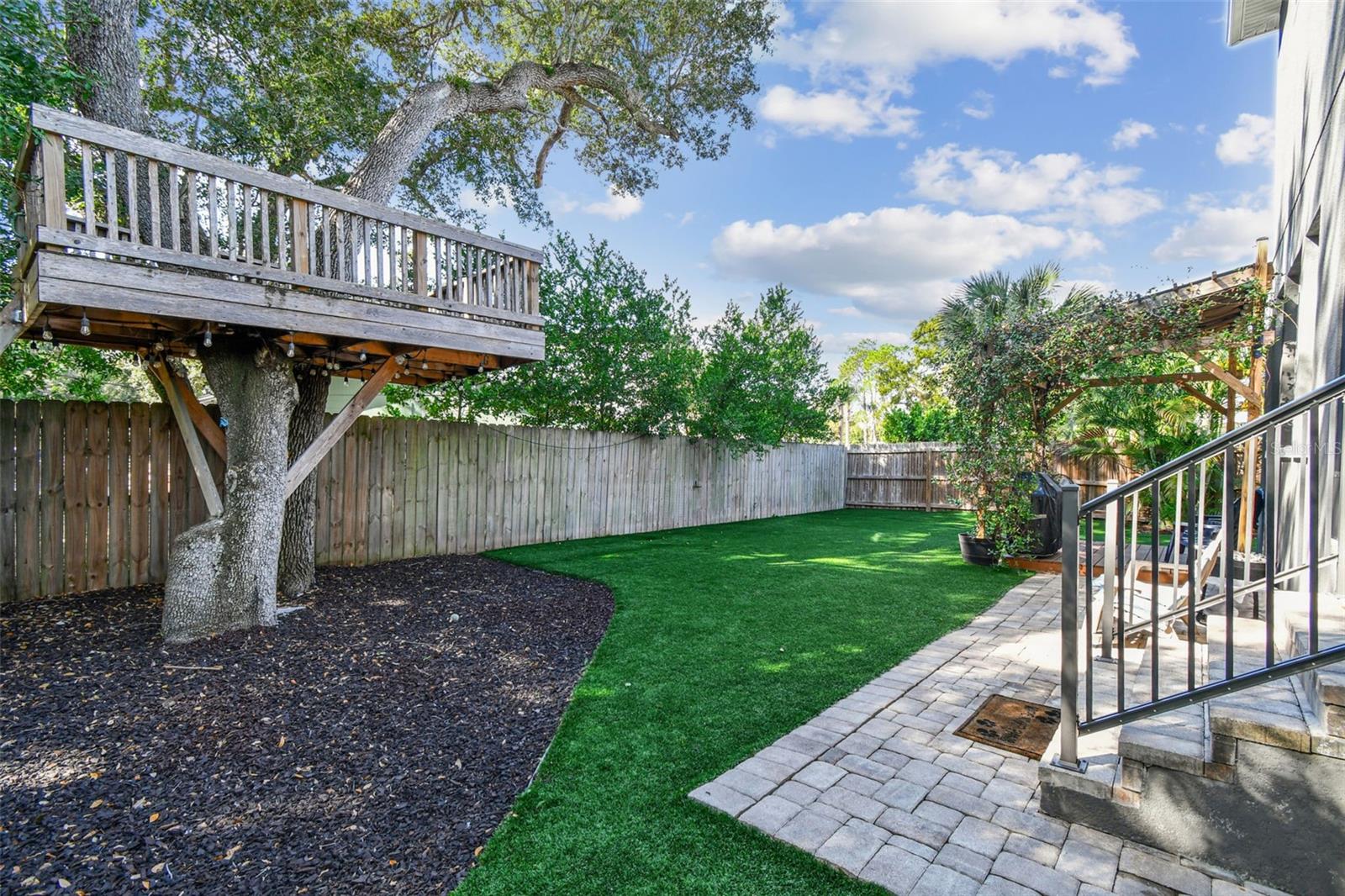 Image 5 of 55 For 2808 Pearl Avenue