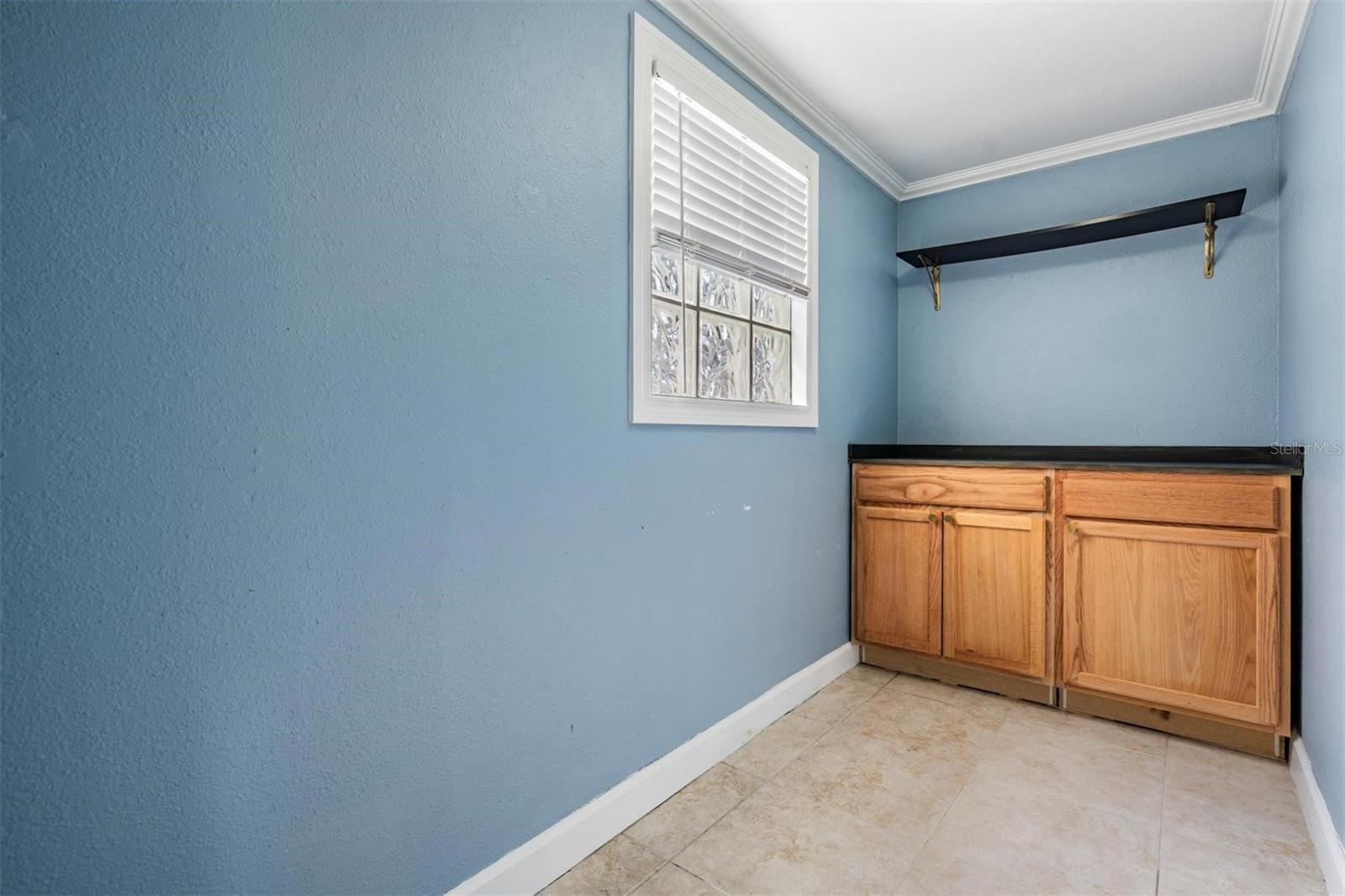 Image 17 of 31 For 1373 Pinebrook Drive