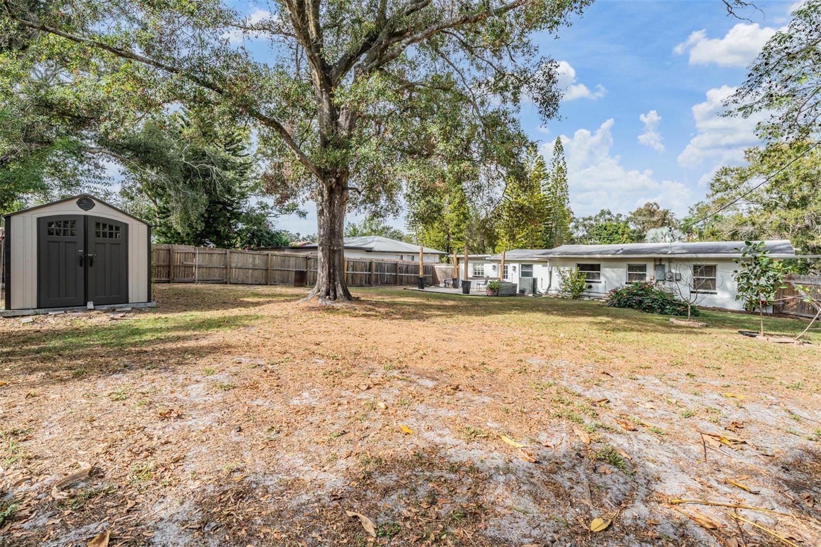 Image 22 of 31 For 1373 Pinebrook Drive