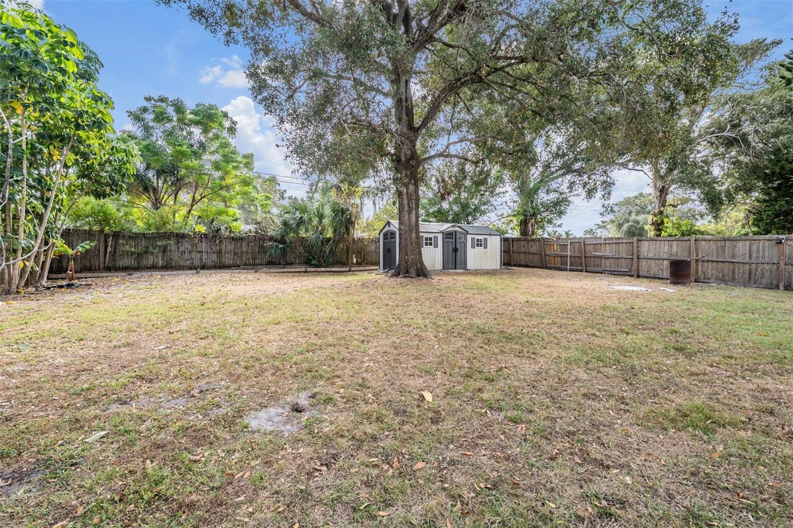 Image 23 of 31 For 1373 Pinebrook Drive