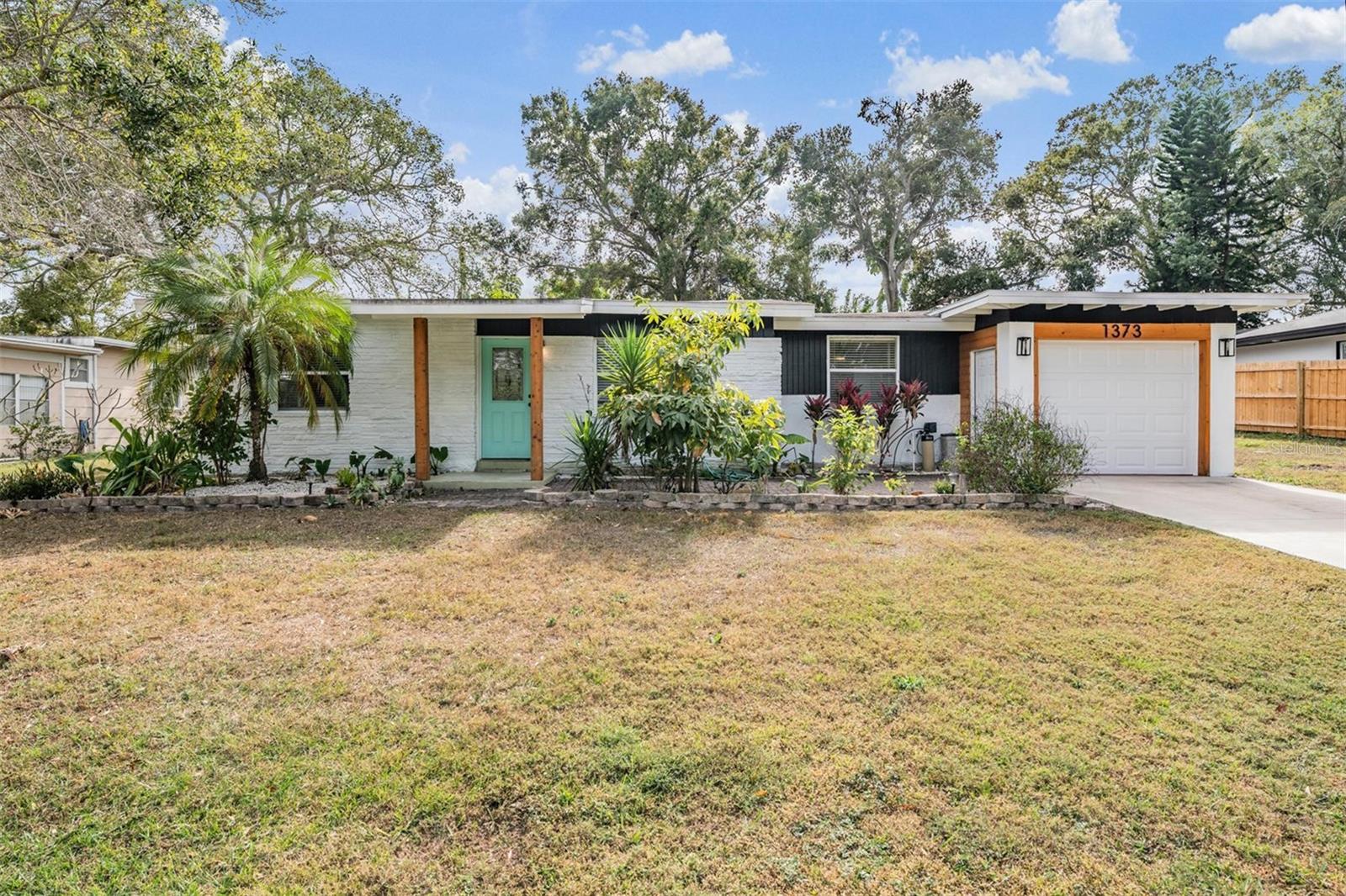 Image 26 of 31 For 1373 Pinebrook Drive