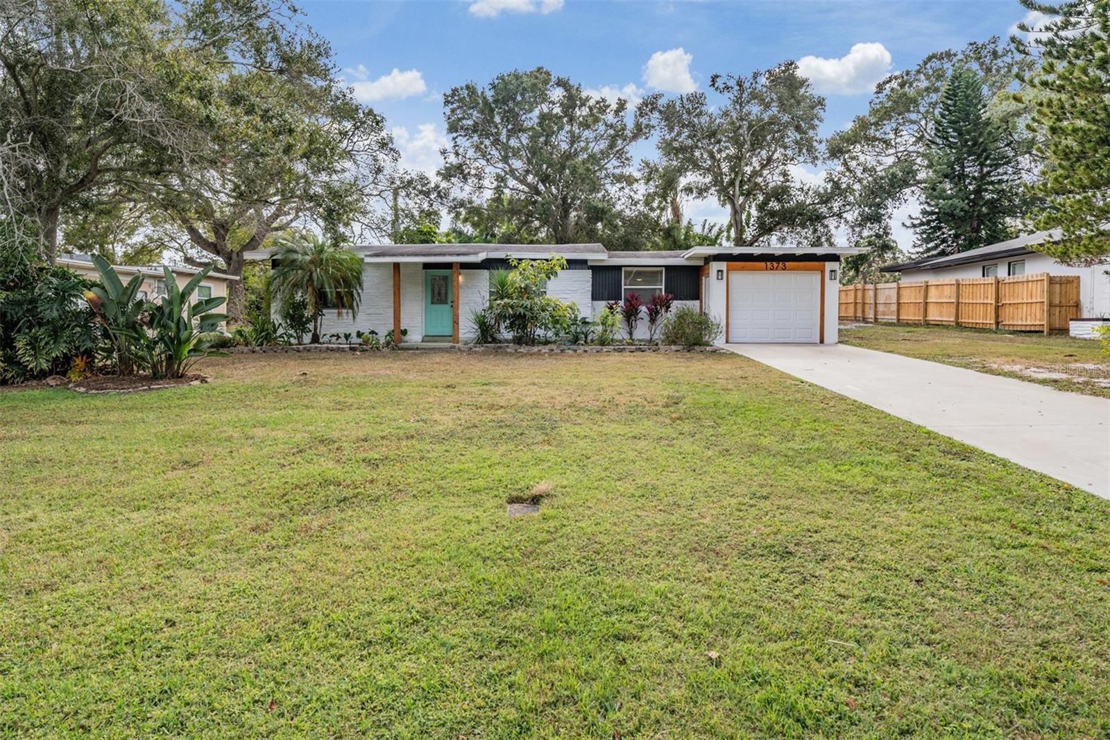 Image 27 of 31 For 1373 Pinebrook Drive