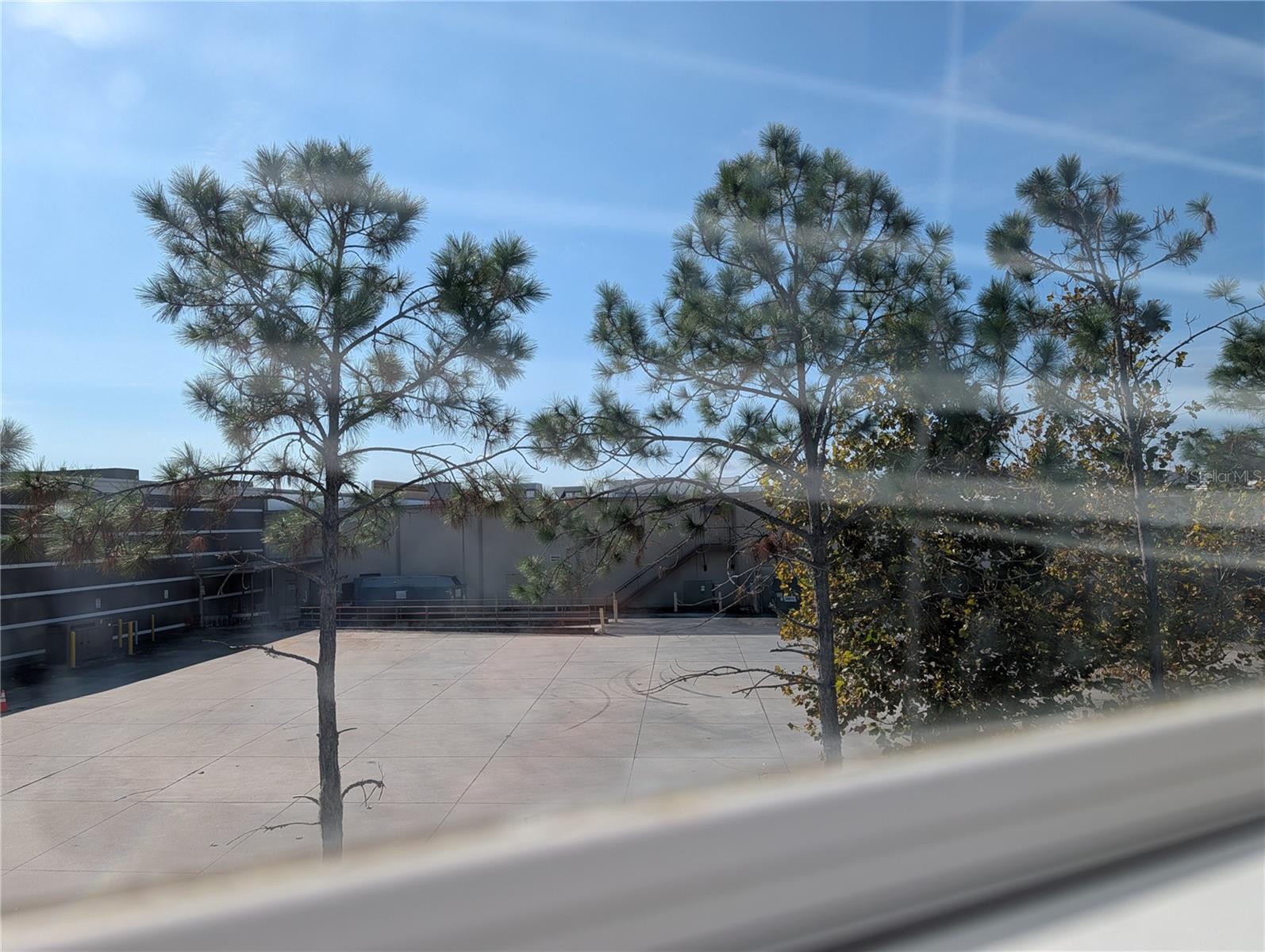 Image 11 of 33 For 11674 Declaration Drive