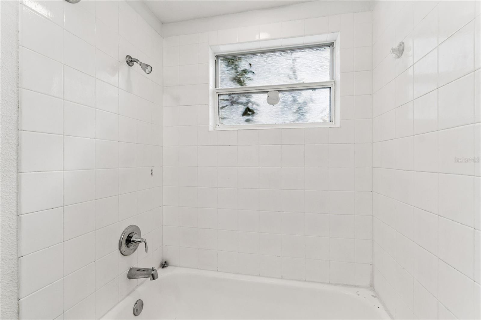 Image 27 of 53 For 10898 111th Place N