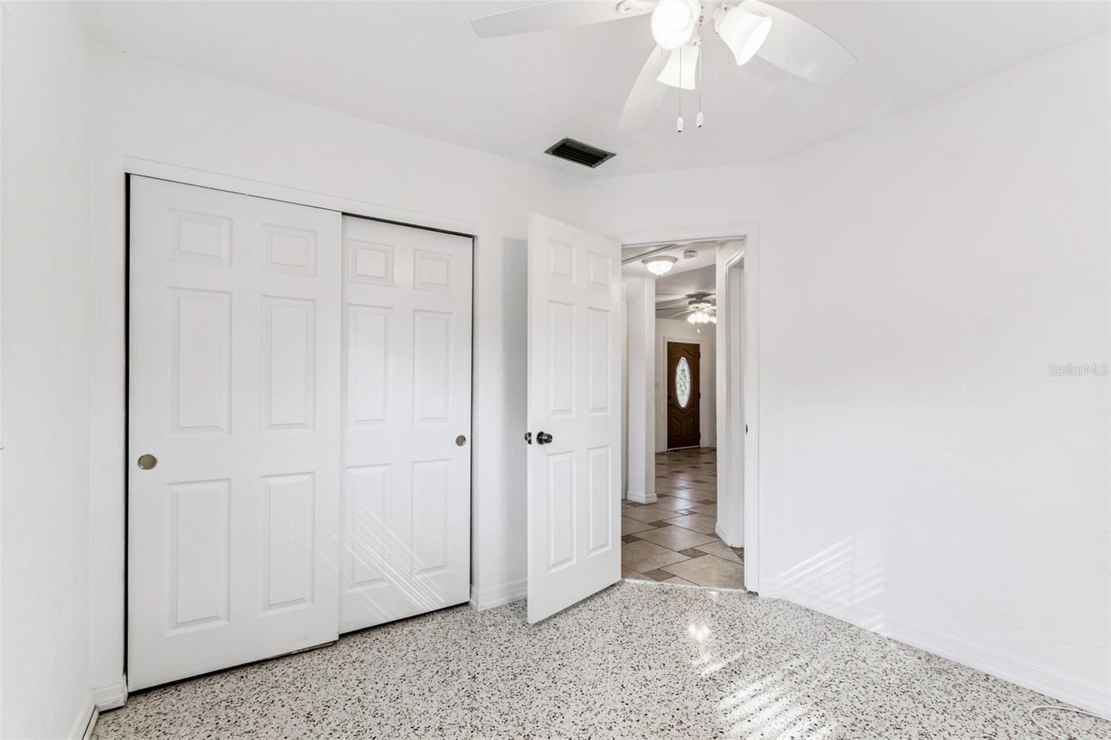 Image 30 of 53 For 10898 111th Place N