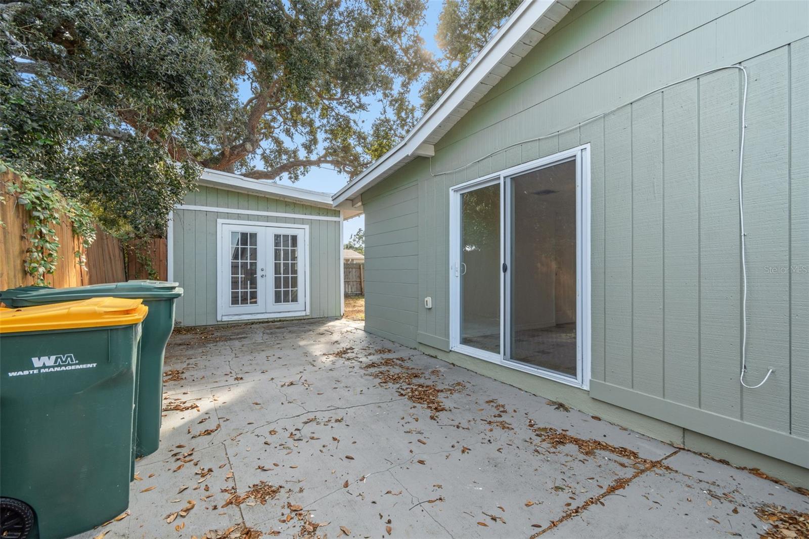 Image 35 of 53 For 10898 111th Place N