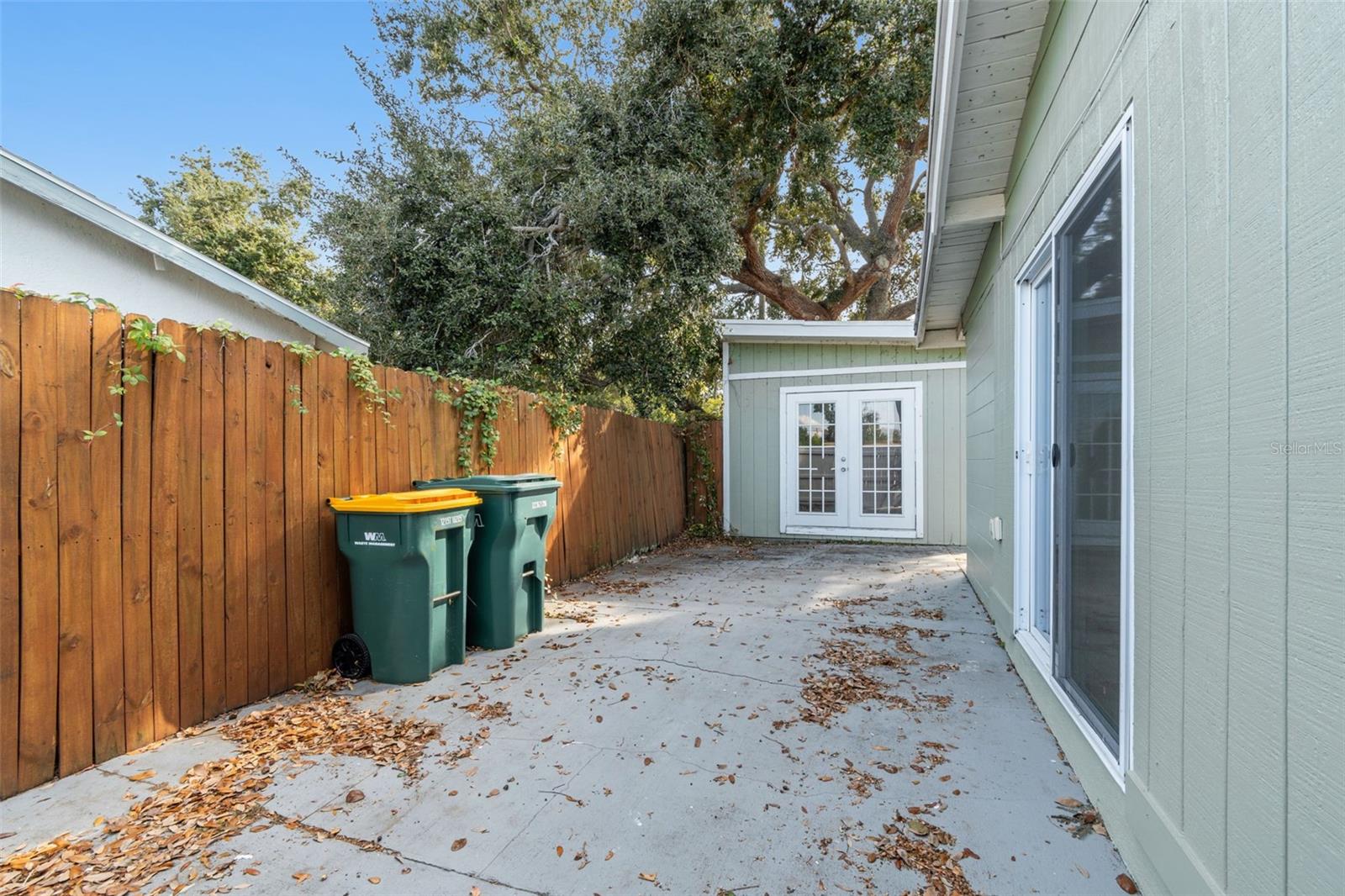 Image 36 of 53 For 10898 111th Place N