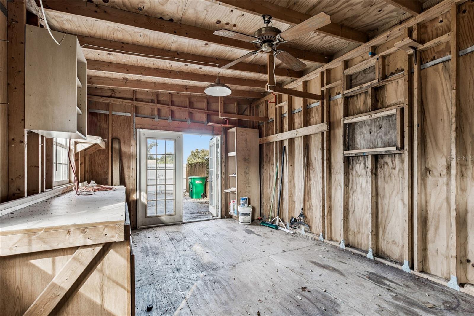 Image 42 of 53 For 10898 111th Place N