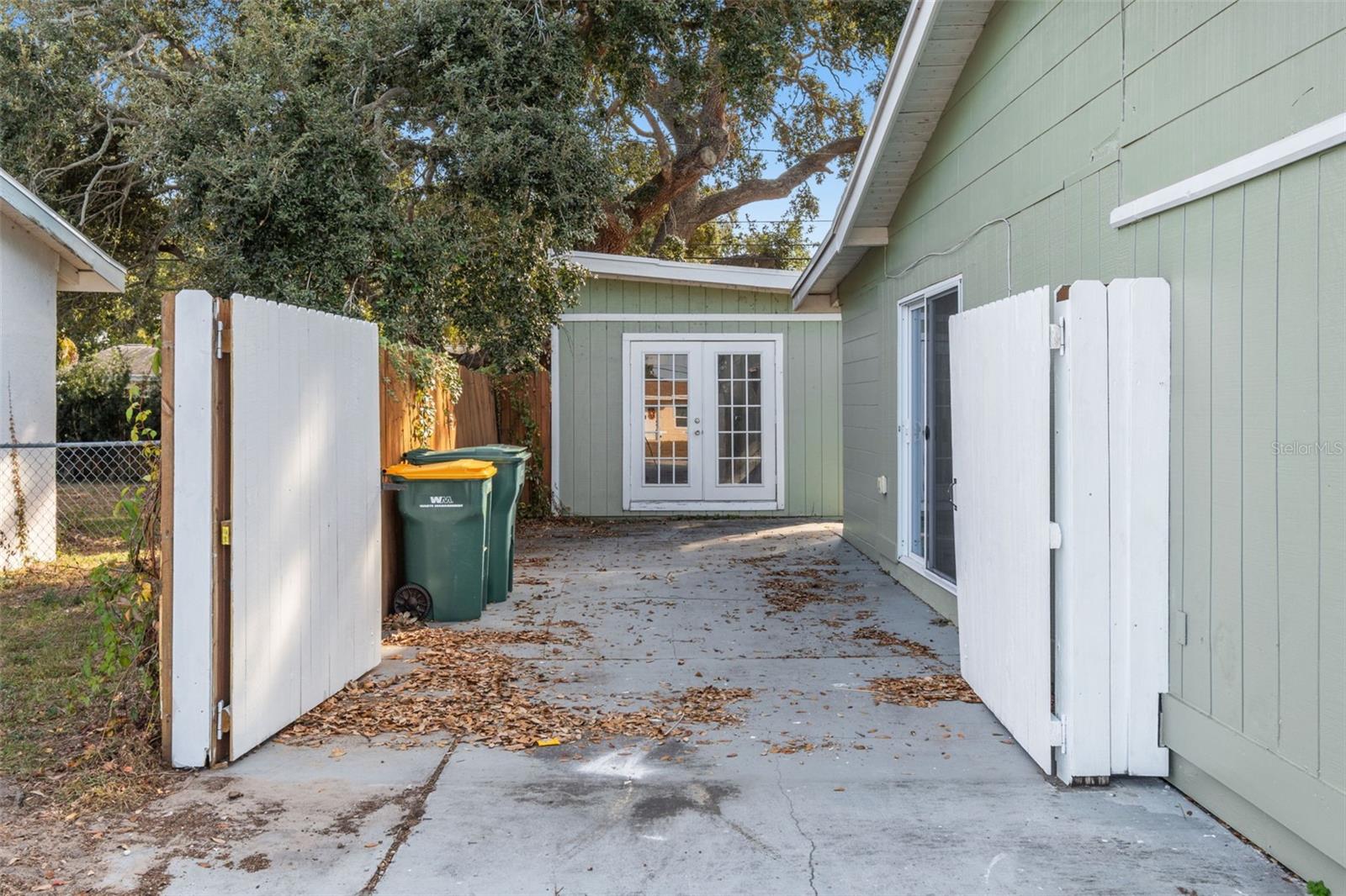 Image 49 of 53 For 10898 111th Place N