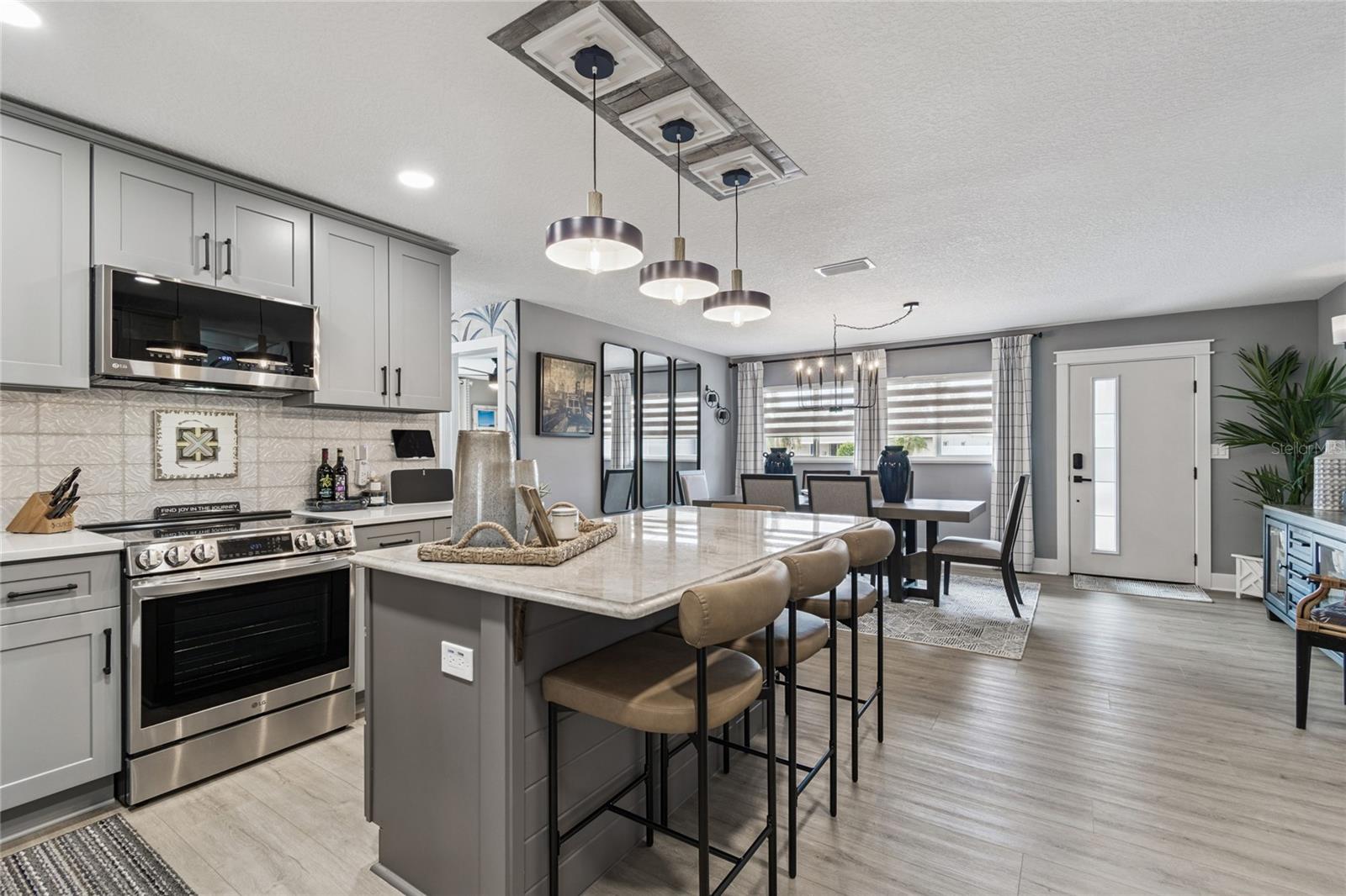 Image 12 of 57 For 3235 57th Street N