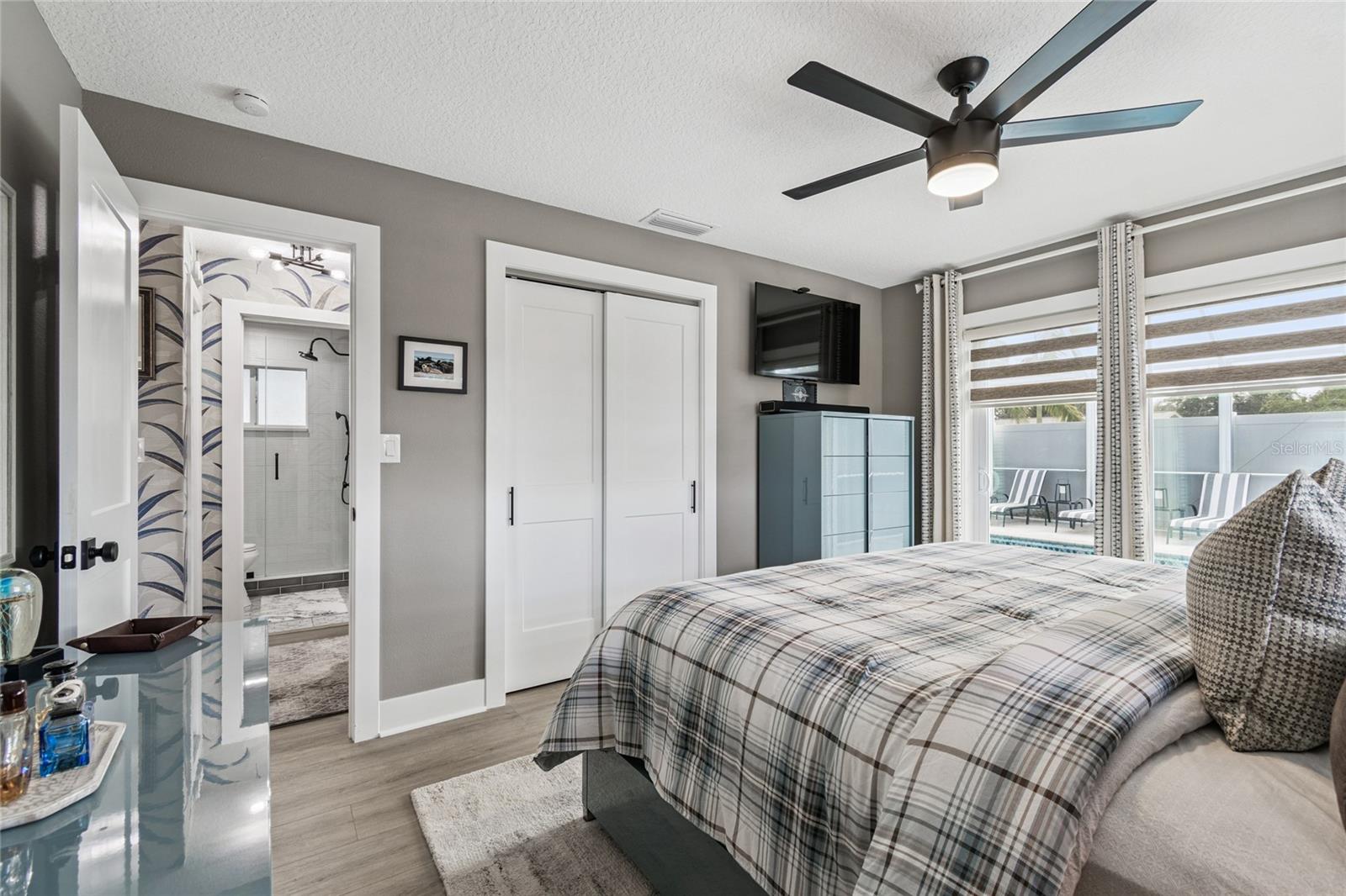 Image 18 of 57 For 3235 57th Street N