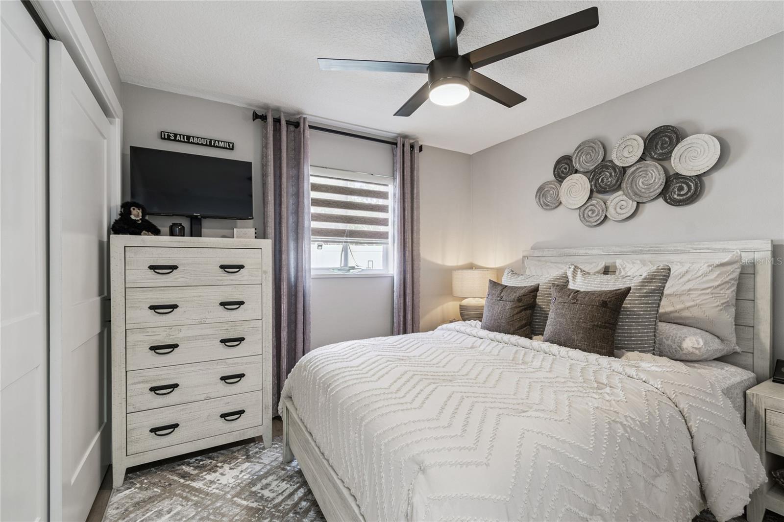 Image 30 of 57 For 3235 57th Street N