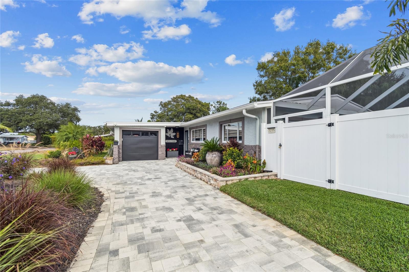 Image 4 of 57 For 3235 57th Street N