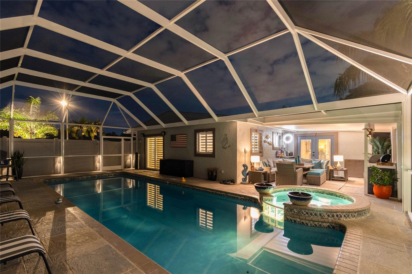 Image 43 of 57 For 3235 57th Street N